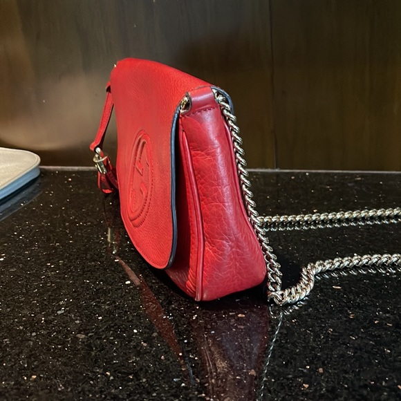 AUTHENTIC RED GUCCI SOHO BAG - Picture 4 of 6